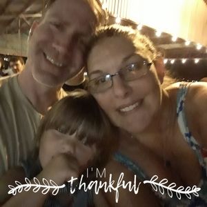 Meet your Posher, Castonia